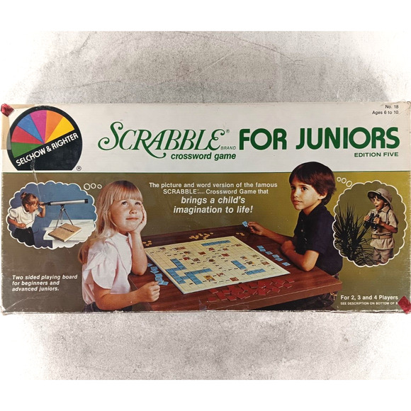 Scrabble Crossword Game for Juniors Board Game Vintage 1980s - Picture 1 of 4